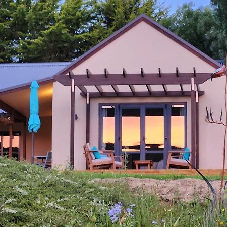 Boutique Art Retreat Otel Upper Hutt Dış mekan fotoğraf