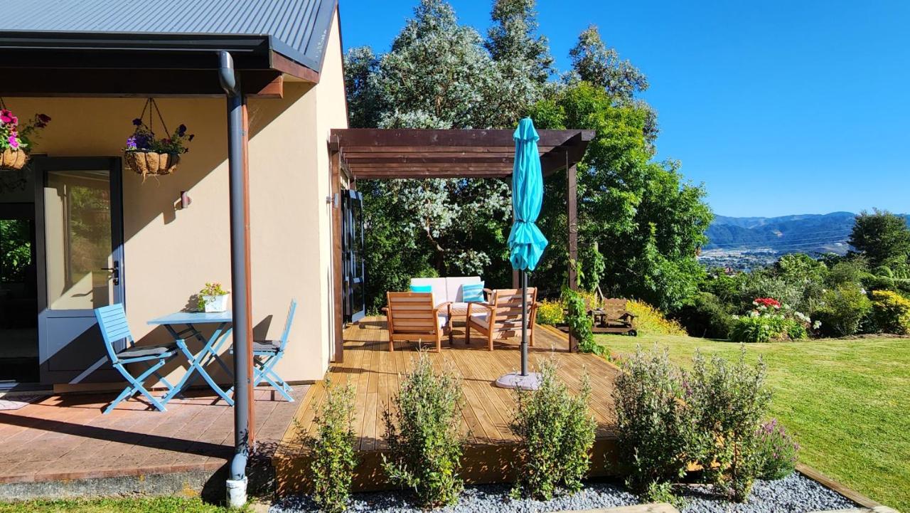 Boutique Art Retreat Otel Upper Hutt Dış mekan fotoğraf